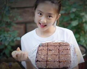 爆料黄磊女儿照片大全视频,童年可爱瞬间回顾