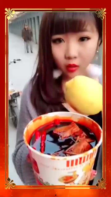 网红柠檬吃瓜,吃瓜界的清新代表  第1张