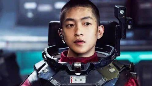 娱乐圈吃瓜屈楚萧是谁,娱乐圈吃瓜主角，揭秘其背后的故事  第1张