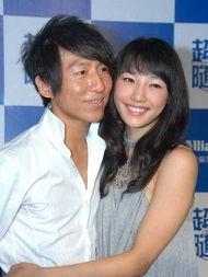 男星爆料妻子视频大全,妻子私密视频曝光背后的真相  第1张